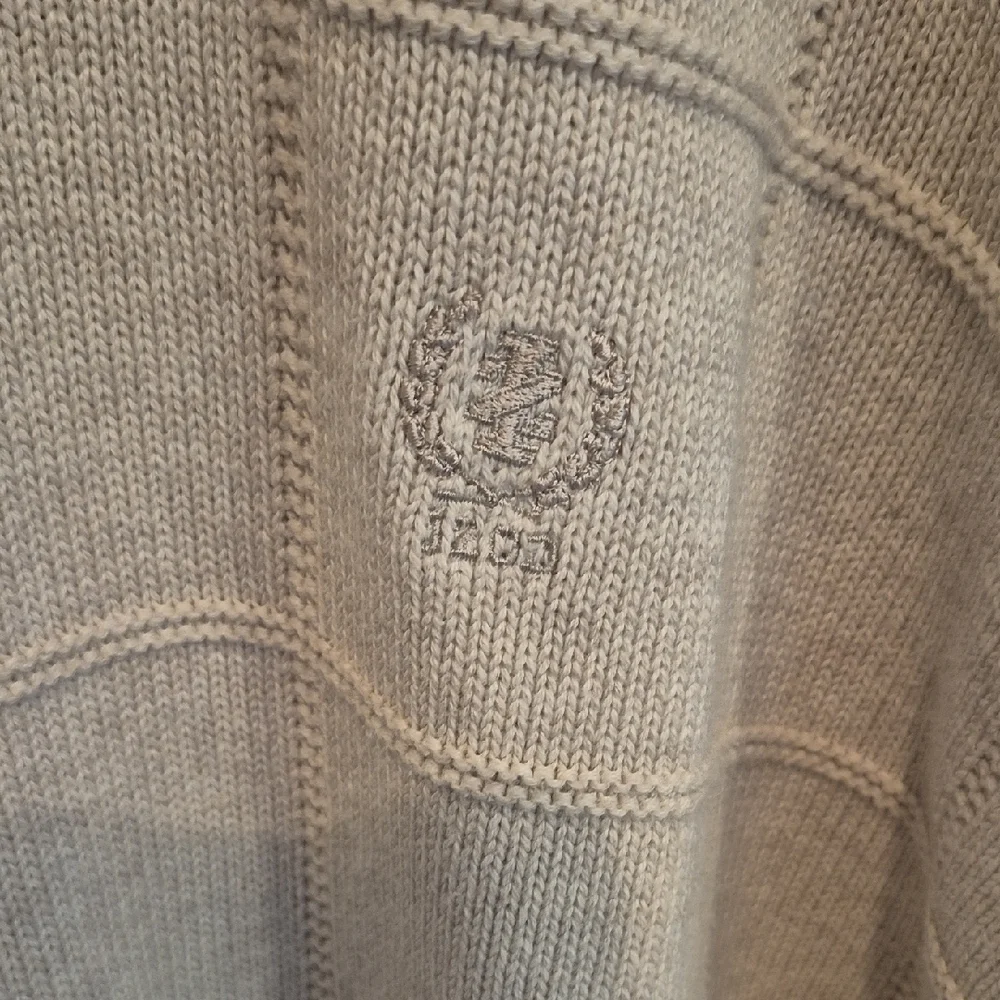 Izod Men's Beige Crewneck Cable Knit Cotton Sweater